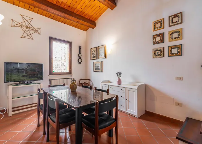 דירה Guesthost - A Casa Di Mimma! פסארו